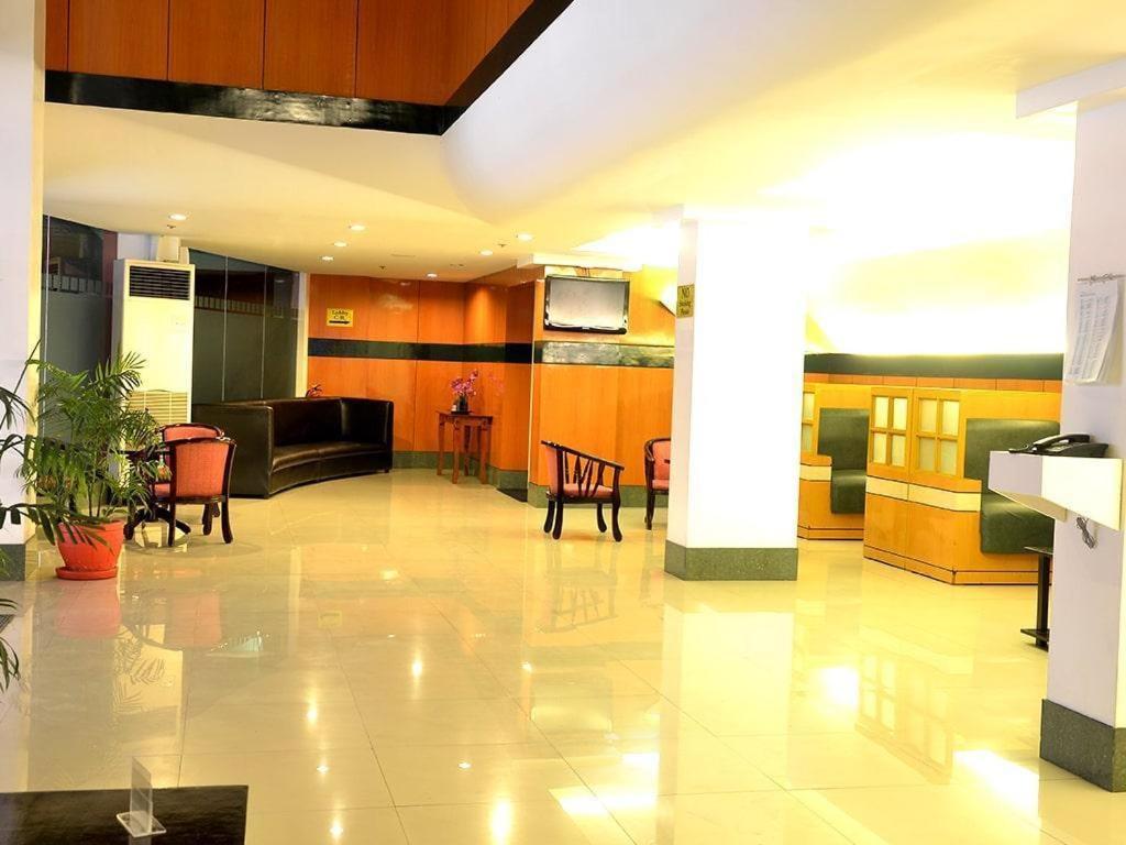 Hotel Sogo Tarlac Eksteriør bilde