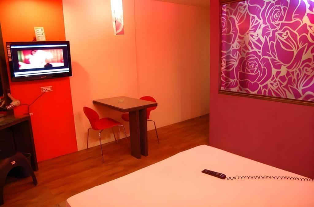 Hotel Sogo Tarlac Eksteriør bilde