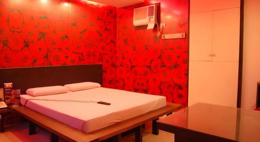 Hotel Sogo Tarlac Eksteriør bilde