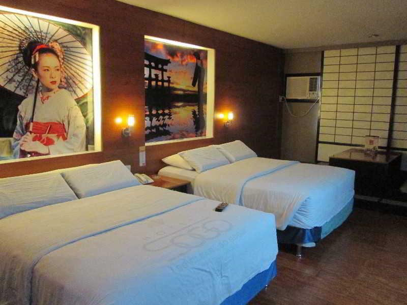 Hotel Sogo Tarlac Eksteriør bilde