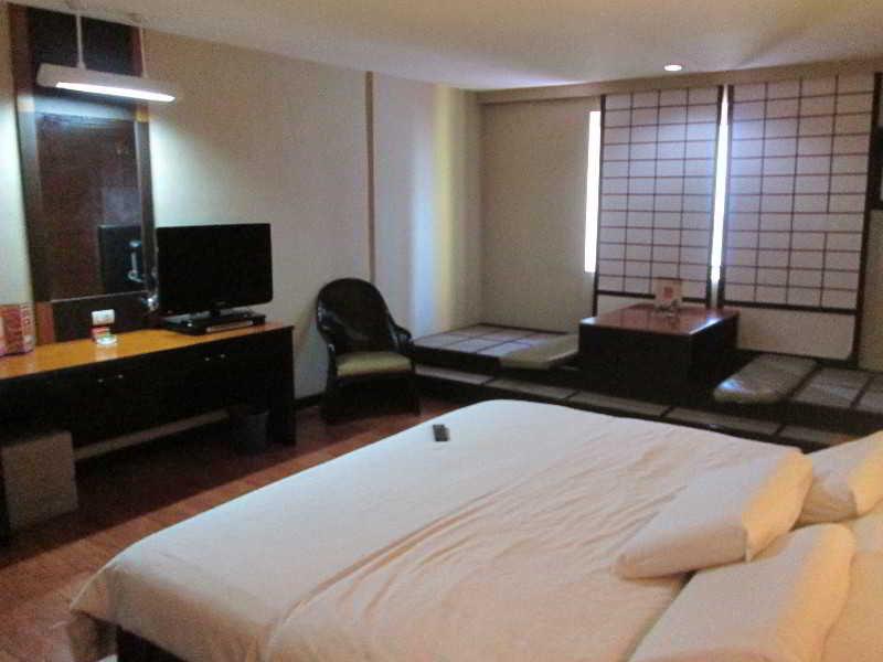 Hotel Sogo Tarlac Eksteriør bilde