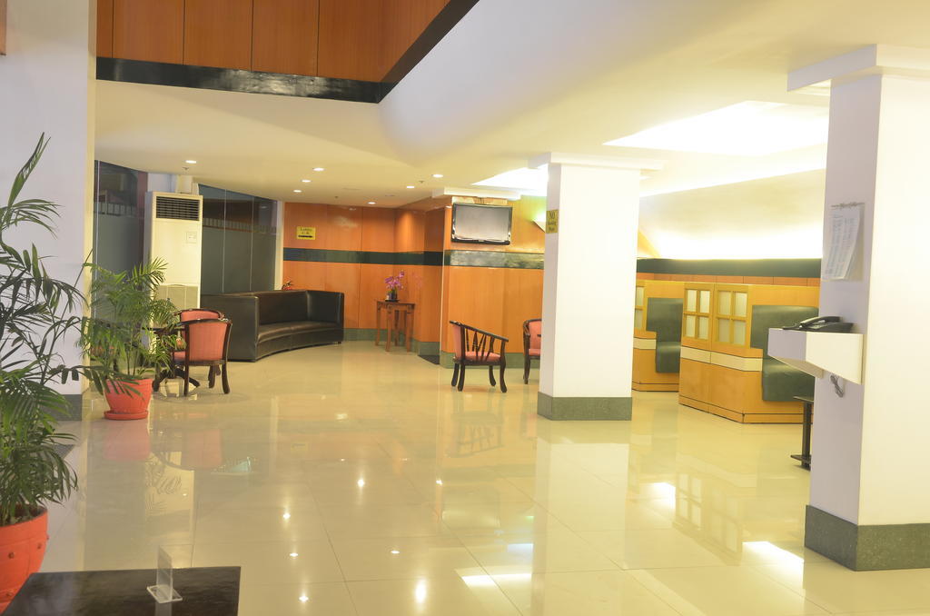 Hotel Sogo Tarlac Eksteriør bilde
