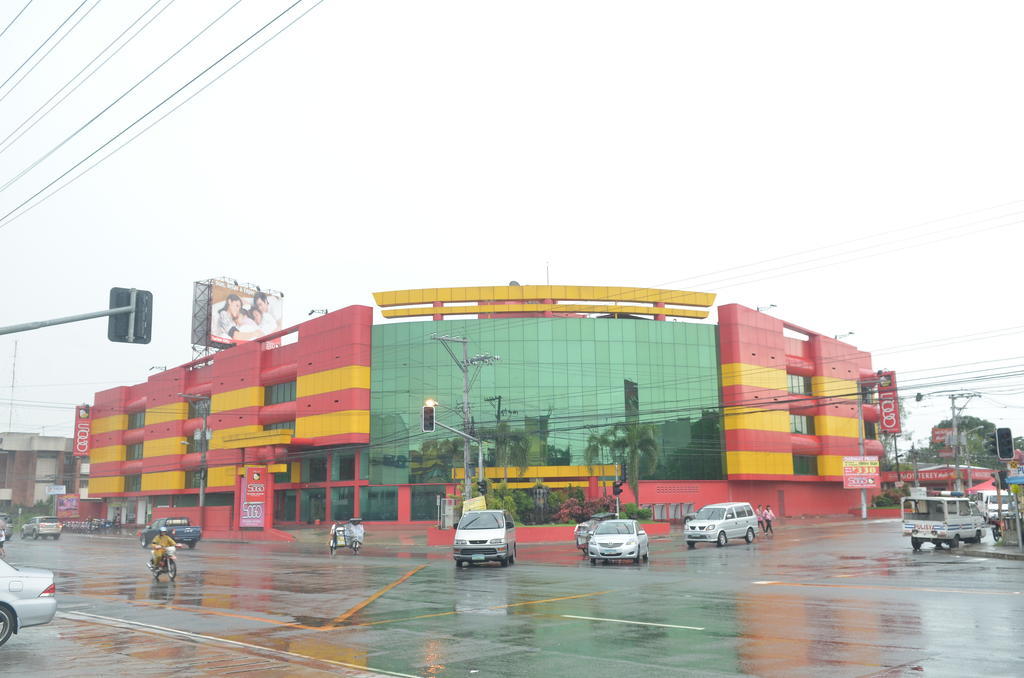 Hotel Sogo Tarlac Eksteriør bilde